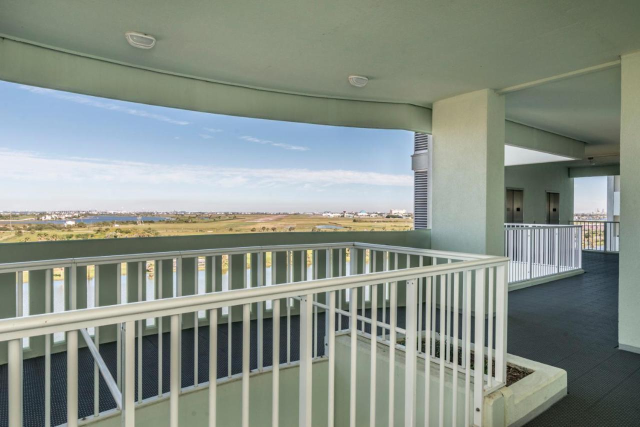 Sea Deuce By The Ocean Apartment Galveston Exterior photo