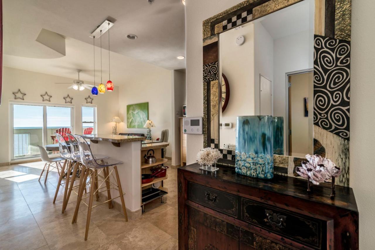 Sea Deuce By The Ocean Apartment Galveston Exterior photo